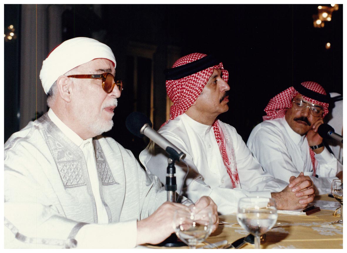 صورة 11936: الأستاذ عدنان صعيدي، الشيخ عبد المقصود خوجه، الشيخ الحبيب ابن الخوجه 
