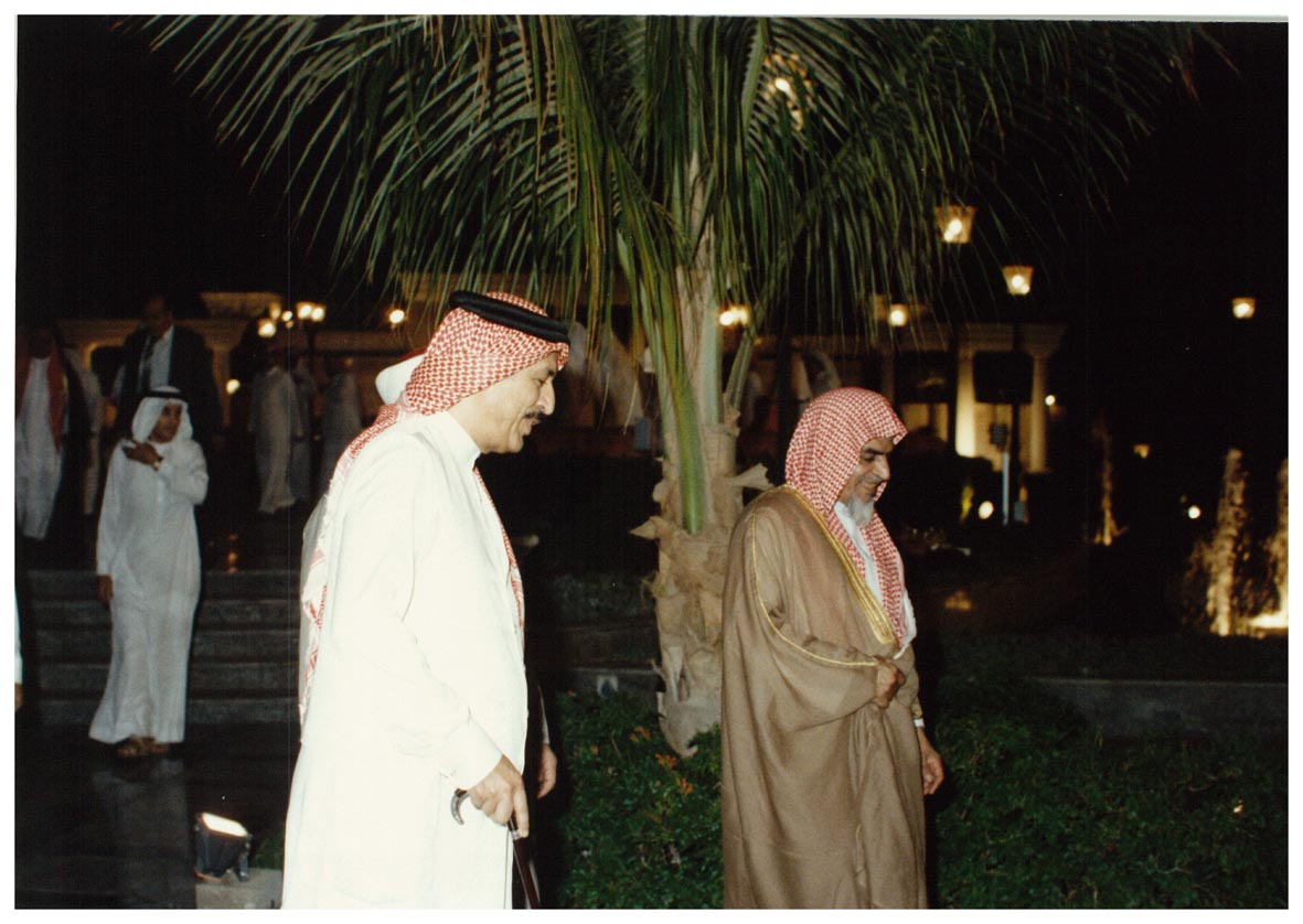 صورة 12106: الأستاذ عبد الرحمن عبد الكريم العبيد، الشيخ عبد المقصود خوجه 