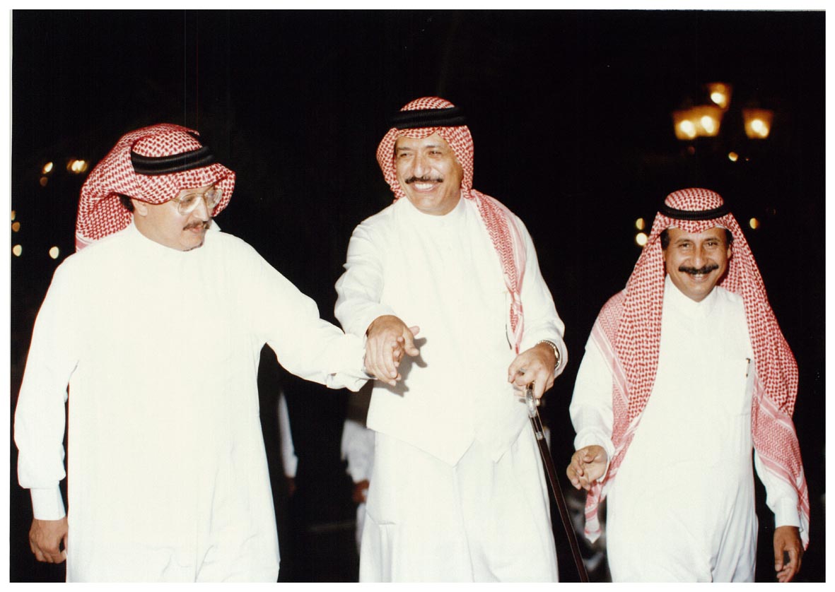 صورة 12116: الدكتور عبد المحسن القحطاني، الشيخ عبد المقصود خوجه، الدكتور عبد الله المعطاني 