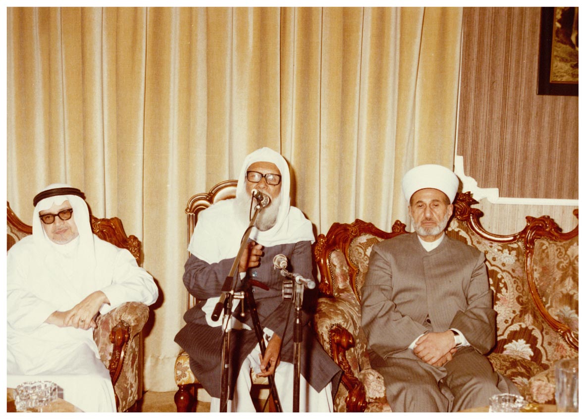 صورة 15752: سماحة المفتي حسن خالد، الشيخ أبو الحسن الندوي، الأستاذ أحمد محمد جمال 