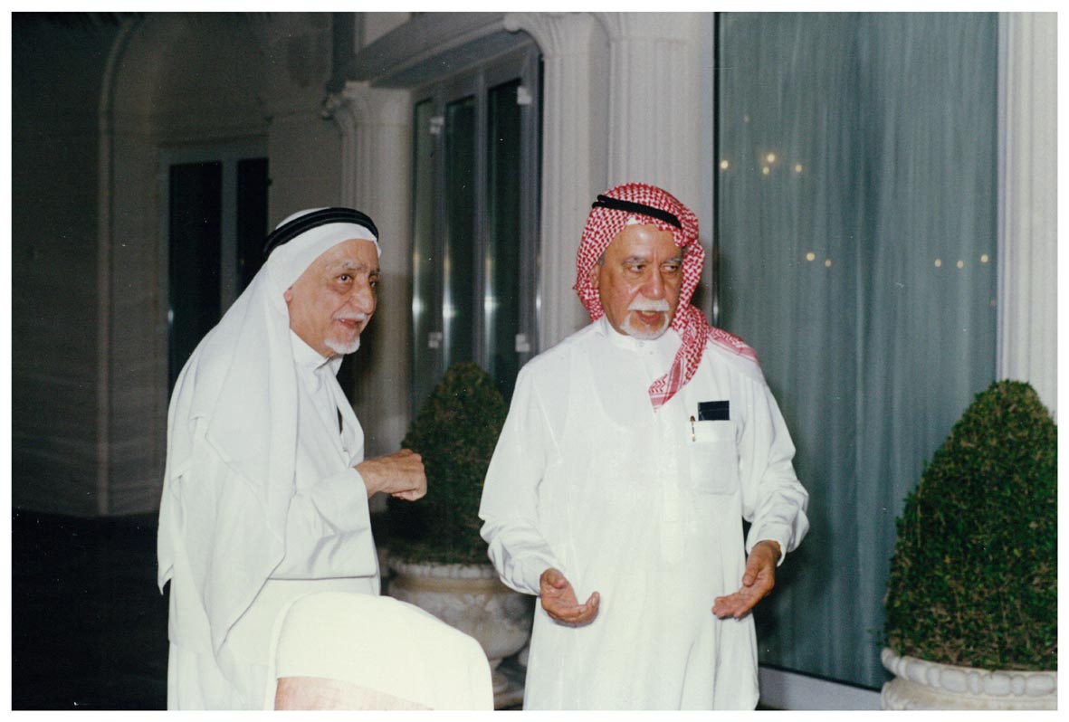 صورة 19644: الدكتور عصام محمد علي خوقير فالأستاذ عبد الله بغدادي 