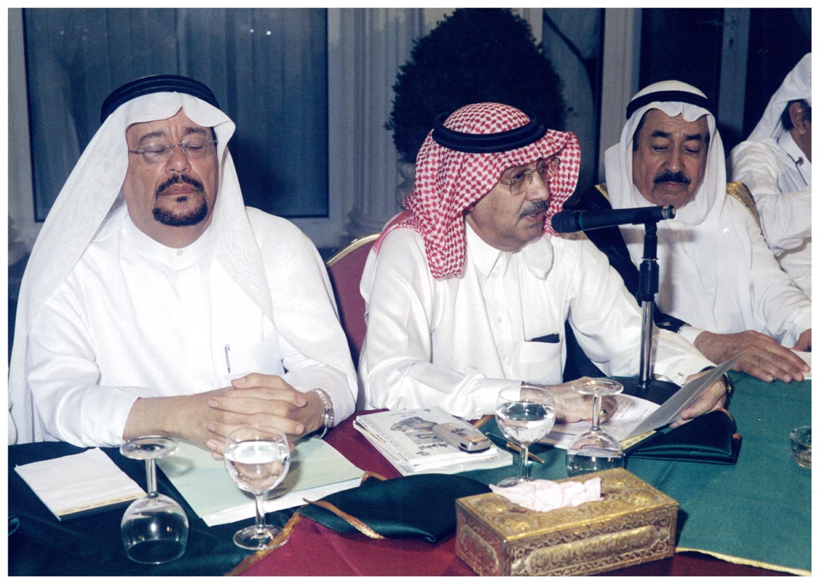 صورة 20723: معالي أ. د. رضا عبيد، الأستاذ عبد الله عبد الرحمن الجفري، الدكتور غازي زين عوض الله 