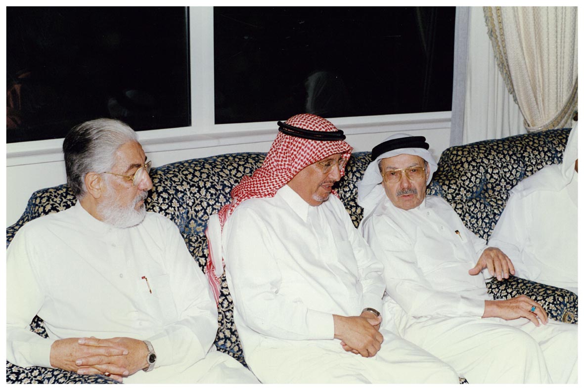 صورة 21503: الأستاذ عبد الفتاح أبو مدين، أ. د. محمد مريسي الحارثي، () 