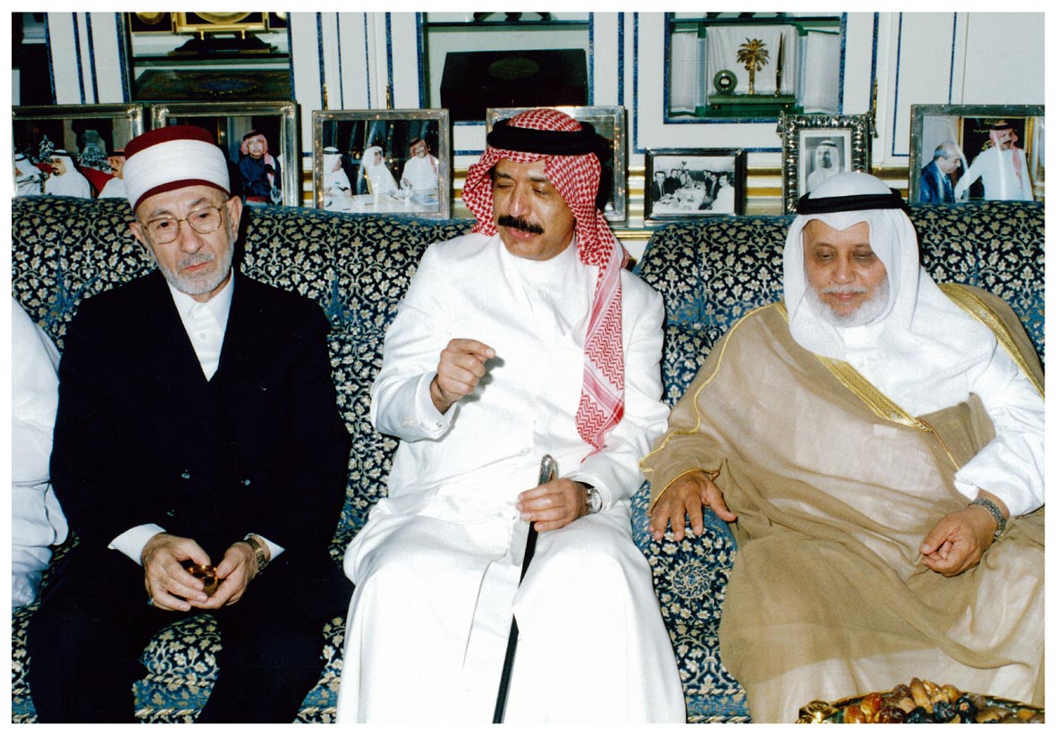 صورة 21575: معالي الدكتور محمد عبده يماني، الشيخ عبد المقصود خوجه، الدكتور محمد سعيد رمضان البوطي 
