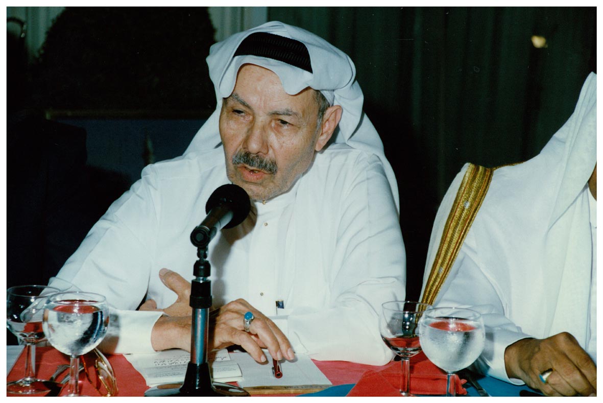 صورة 25491: الأستاذ عبد الفتاح أبو مدين 