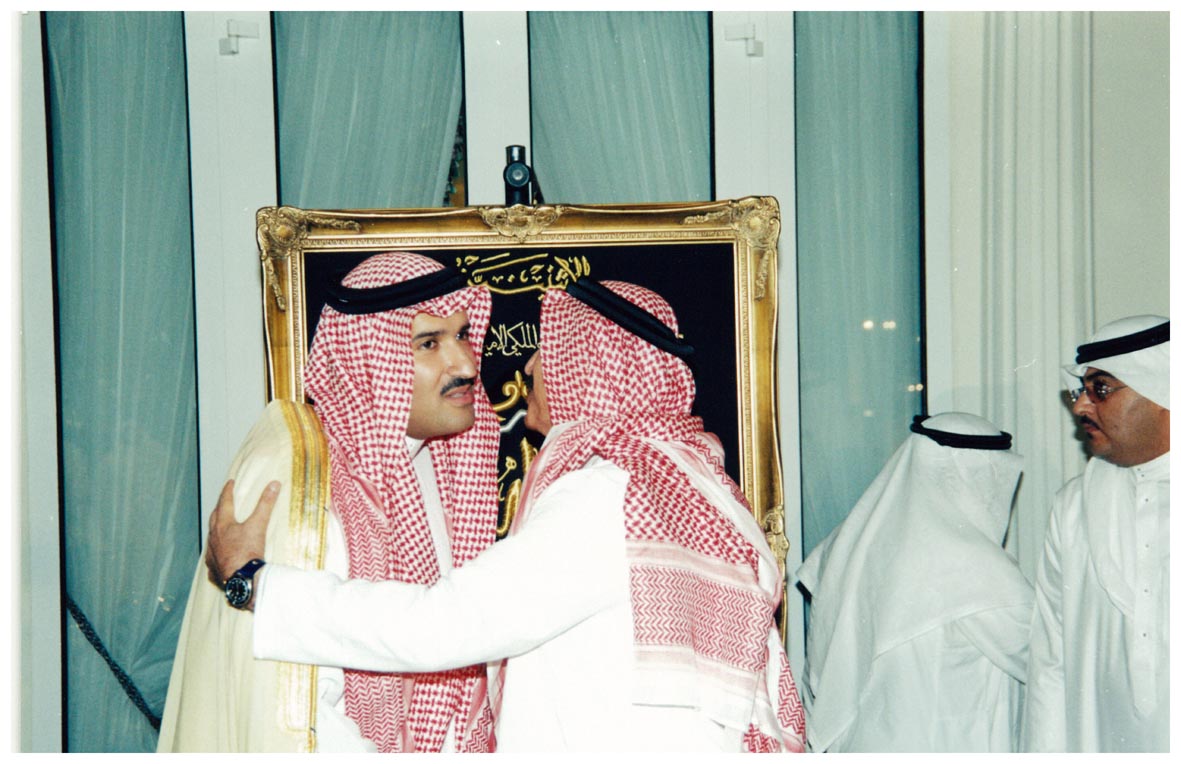صورة 2581: معالي الشيخ عبد المقصود خوجه، صاحب السمو الملكي الأمير فيصل بن سلمان، توفيق بغدادي 