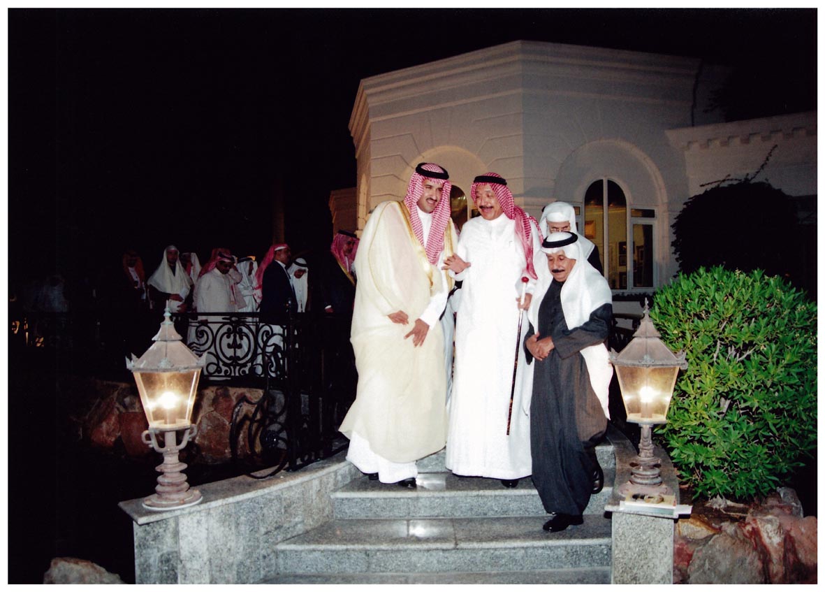 صورة 2605: أ. د. عبد المحسن القحطاني، الشيخ عبد المقصود خوجه، صاحب السمو الملكي الأمير فيصل بن سلمان 