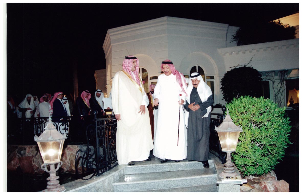 صورة 2608: أ. د. عبد المحسن القحطاني، معالي الشيخ عبد المقصود خوجه، صاحب السمو الملكي الأمير فيصل بن سلمان 