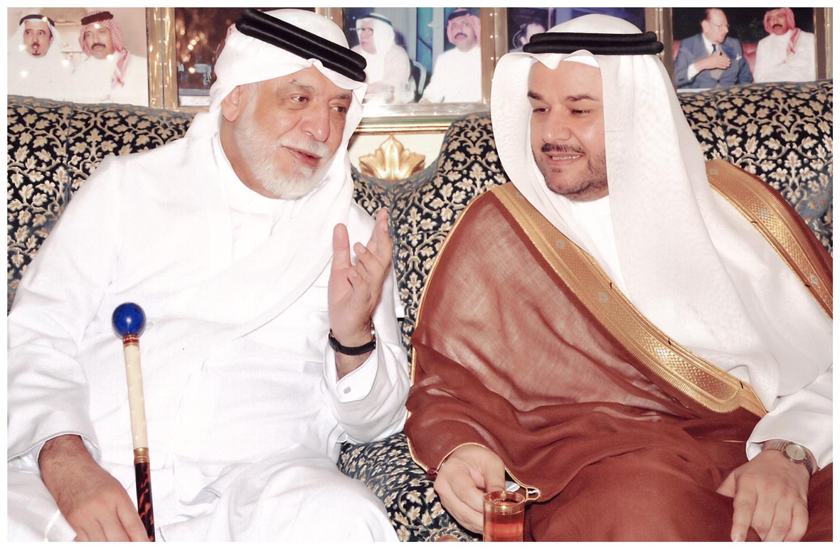 صورة 26770: صاحب السمو الملكي الأمير مشعل بن محمد بن سعود، الشيخ عبد المقصود خوجه 