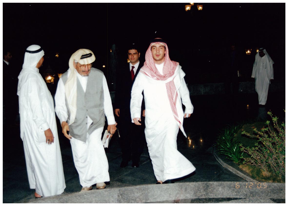 صورة 2875: السيد إباء عبد المقصود خوجه، الأستاذ عبد الحميد الدرهلي، حسين عاتق الغريبي، السيد نور 