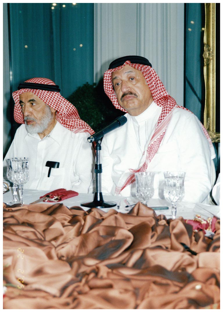 صورة 3428: الشيخ عبد المقصود خوجه، أ. د. عبد الله صالح العثيمين 