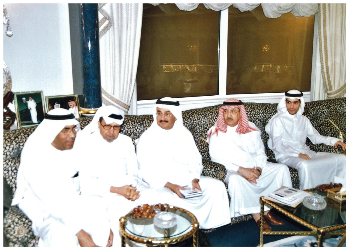 صورة 3786: ()، الأستاذ عبد الله عبد الرحمن الجفري، ()، الأستاذ محمد صلاح الدين، الدكتور محمد أحمد صبيحي 