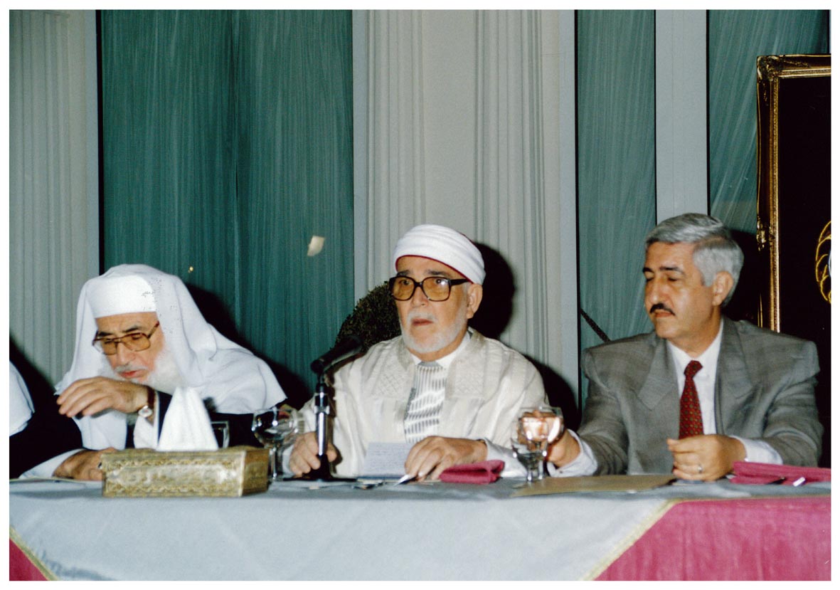 صورة 4338: الدكتور حسان وصفي باشا، الشيخ الحبيب بلخوجه، الشيخ محمد علي الصابوني 