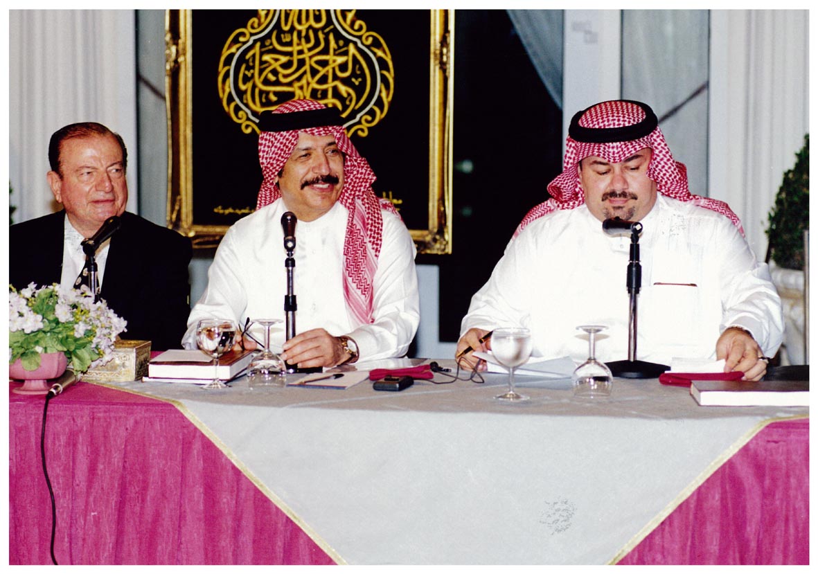 صورة 4637: الأستاذ حسان كتوعة، الشيخ عبد المقصود خوجه، أ. د. محمد علي الهاشمي 