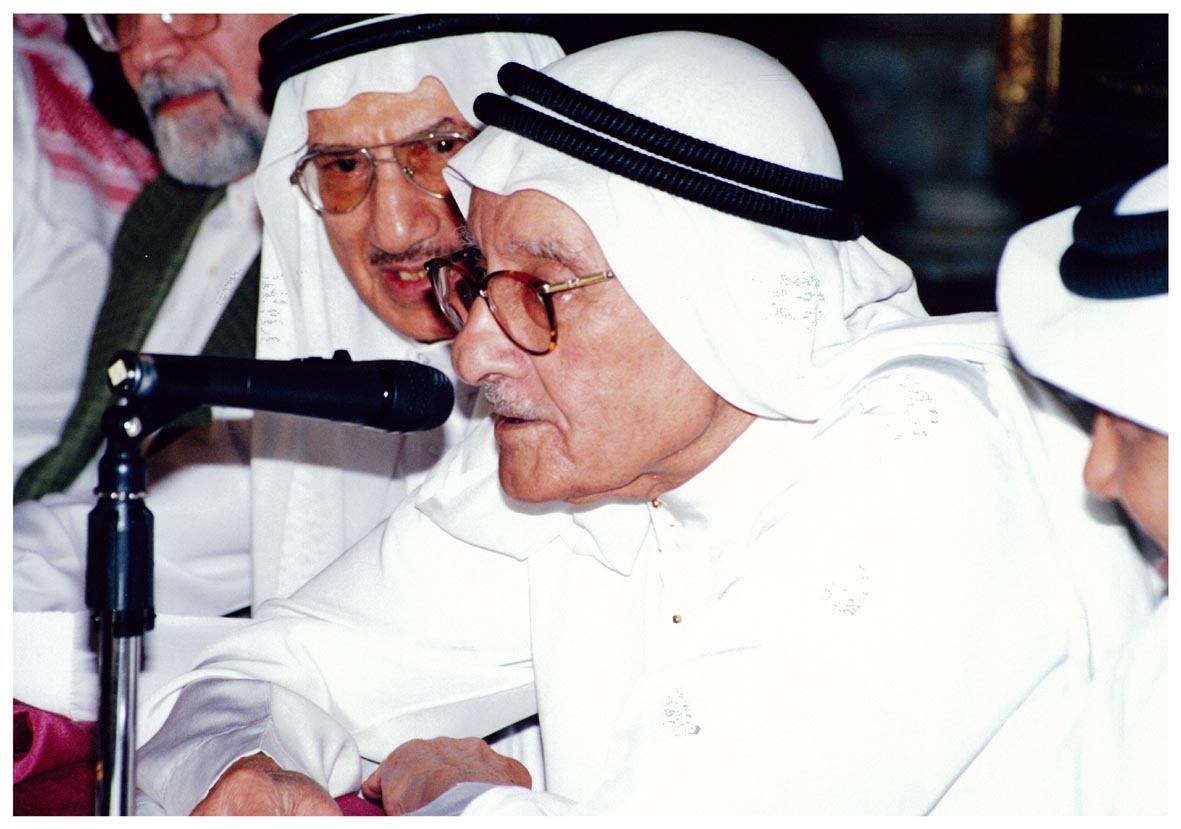 صورة 4741: الأستاذ حسن عبد الحي قزاز، معالي الشيخ محمد العوضي 
