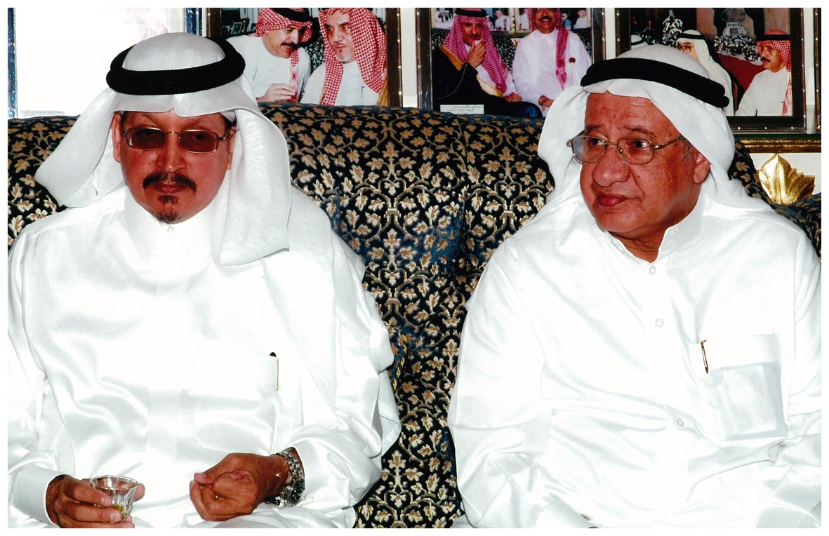 صورة 545: الأستاذ عبد الله فراج الشريف، ثم الدكتور عبد الله المعطاني 