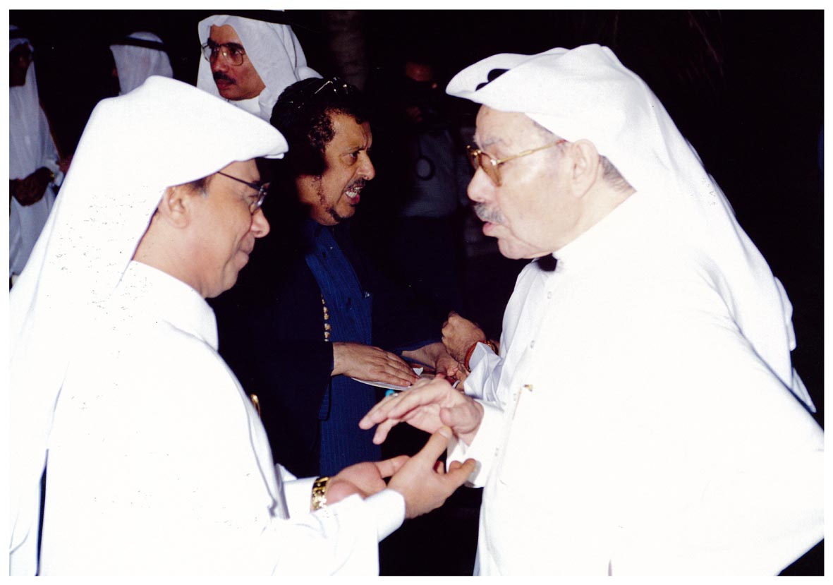 صورة 5723: الأستاذ عبد الفتاح أبو مدين، الأستاذ محمد عبد الواحد، معالي السيد إبراهيم الوزير 