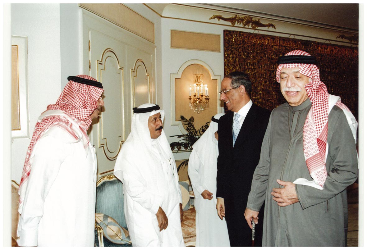 صورة 5942: الشيخ عبد المقصود خوجه، الدكتور سليمان عبد المنعم، أ. د. عبد المحسن القحطاني 