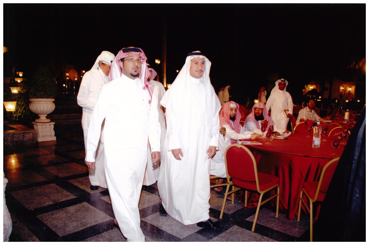 صورة 6732: الدكتور حسان حسين القصبي، الأستاذ عبد الله بن فيصل أبو خالد، الدكتور عبد الله مناع 