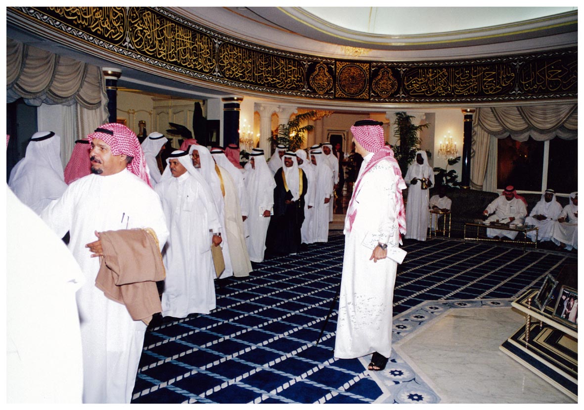 صورة 7889: الشيخ عبد المقصود خوجه، الدكتور محمد العيد الخطراوي، .. .. .. 