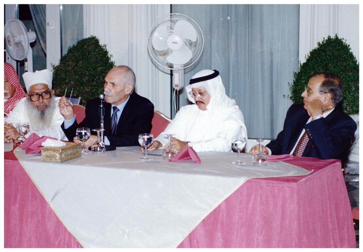 صورة 8283: ()، الدكتور عبد الله المعطاني، الدكتور زاهد زهدي، الشيخ أبو تراب الظاهري، الدكتور عصام خوقير 