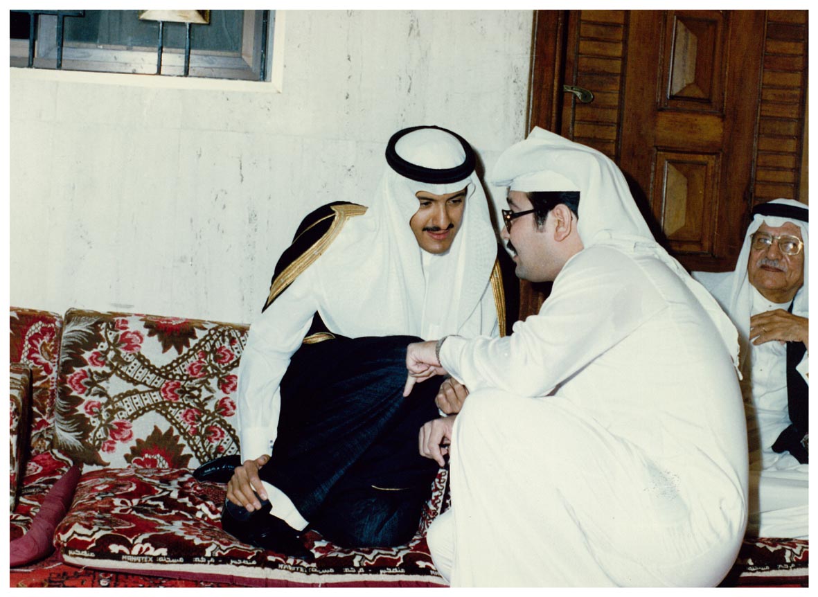 صورة 8621: معالي الشيخ عبد الله بلخير، الفنان محمد أمان، صاحب السمو الملكي الأمير سلطان بن سلمان 