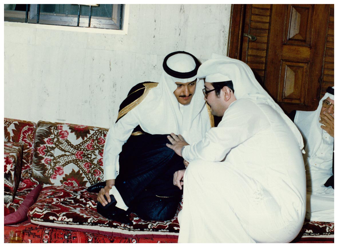 صورة 8623: معالي الشيخ عبد الله بلخير، الفنان محمد أمان، صاحب السمو الملكي الأمير سلطان بن سلمان بن عبد العزيز 