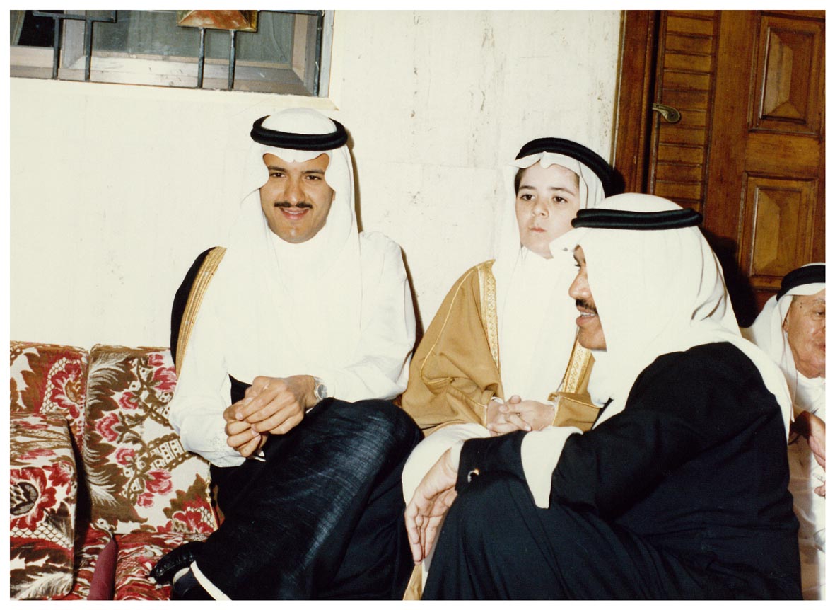 صورة 8649: الأستاذ محمد حسين زيدان، (الشيخ محمد الحيد)، ()، صاحب السمو الملكي الأمير سلطان بن سلمان 