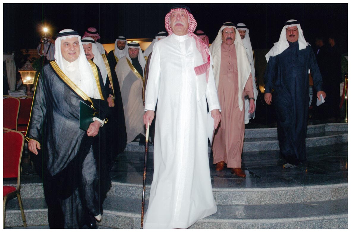 صورة 8726: الشيخ عبد المقصود خوجه، صاحب السمو الملكي الأمير تركي الفيصل، أ. د. حامد الرفاعي، ()، () 
