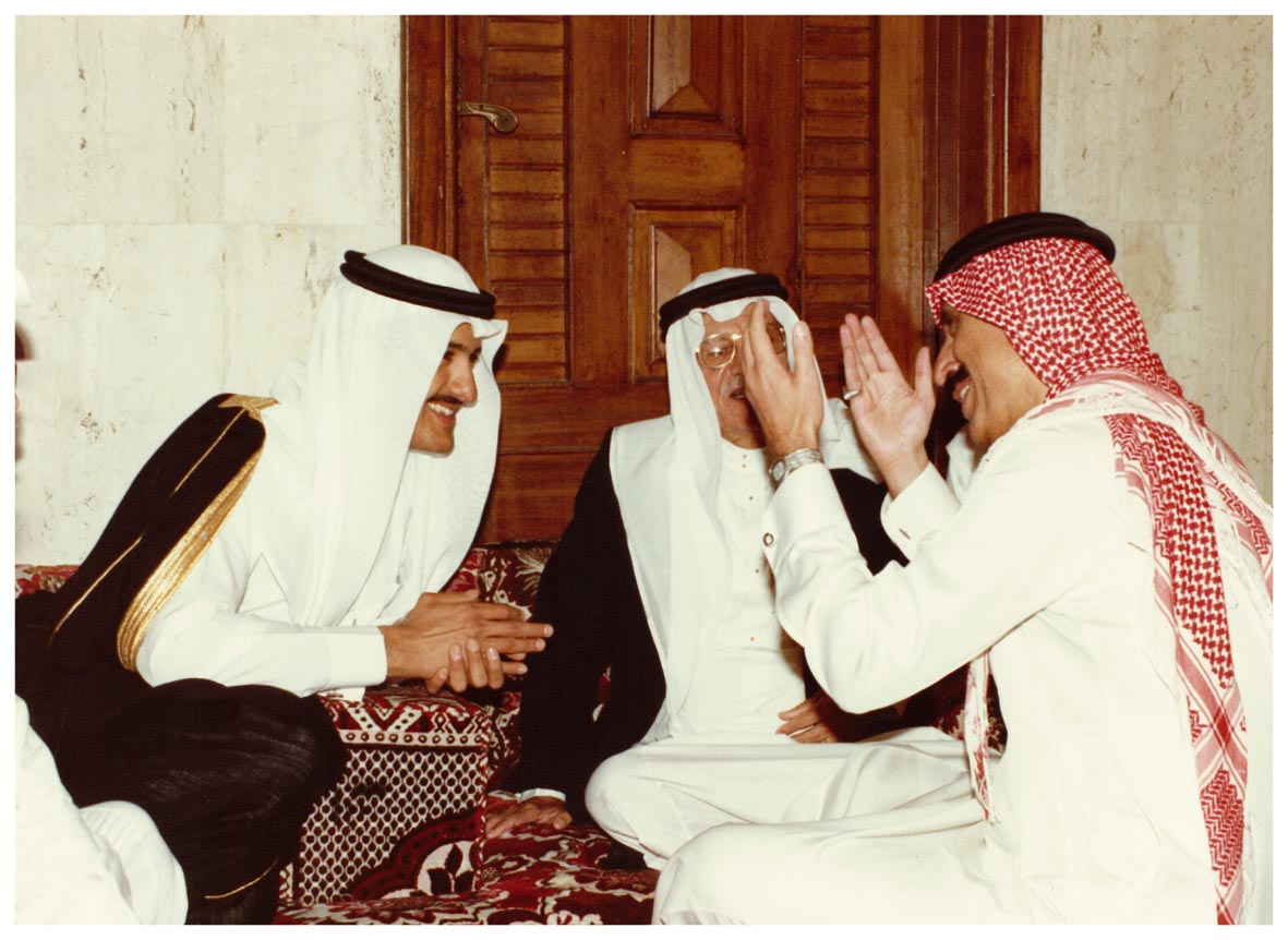 صورة 9339: الشيخ عبد المقصود خوجه، معالي الشيخ عبد الله عمر بلخير، صاحب السمو الملكي الأمير سلطان بن سلمان 