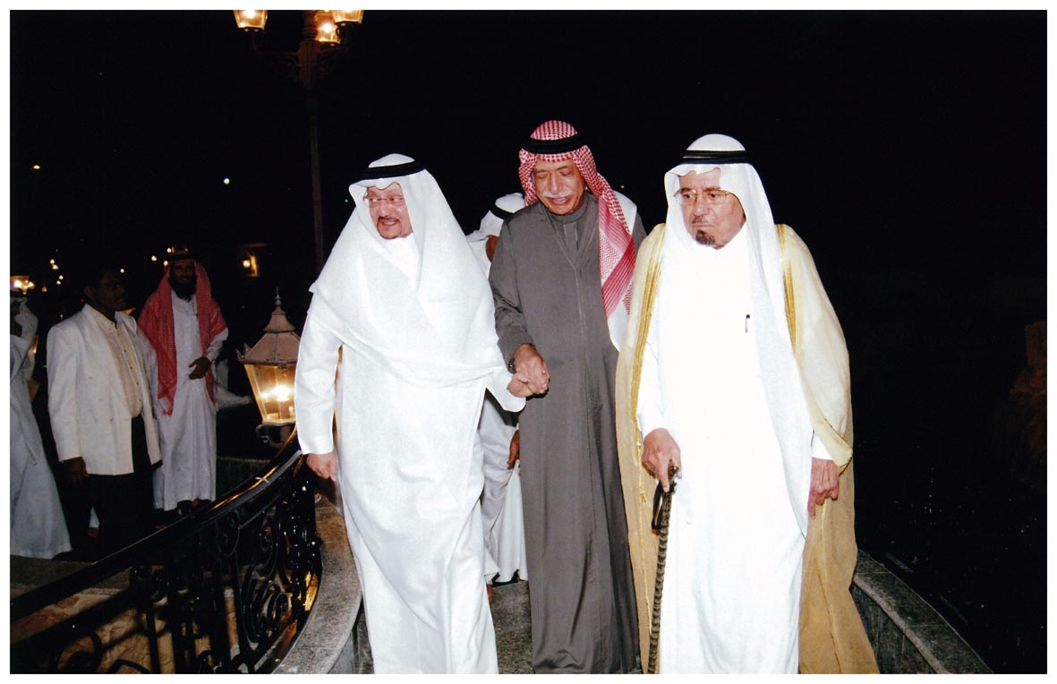 صورة 1110: الشيخ أحمد زيدان، الشيخ عبد المقصود خوجه، الدكتور هاشم عبده هاشم 