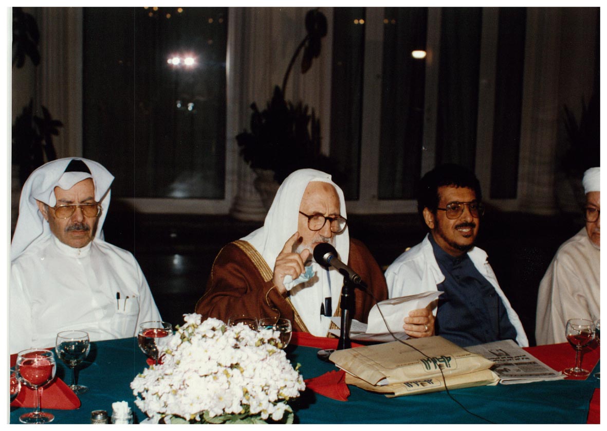 صورة 11223: معالي الأستاذ إبراهيم الوزير، الأستاذ ضياء الدين الصابوني، الأستاذ عبد الفتاح أبو مدين 