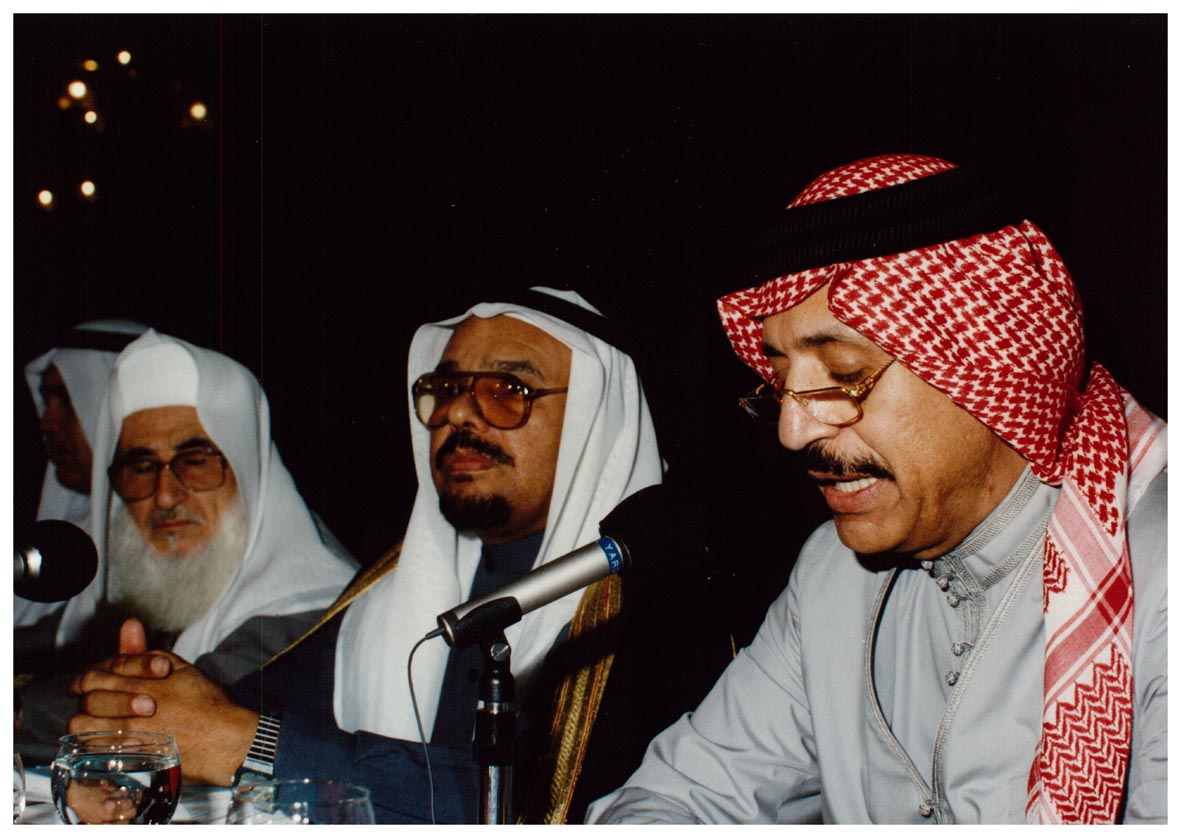 صورة 11852: الشيخ عبد المقصود خوجه، الدكتور محمد العيد الخطراوي، الشيخ محمد علي الصابوني 
