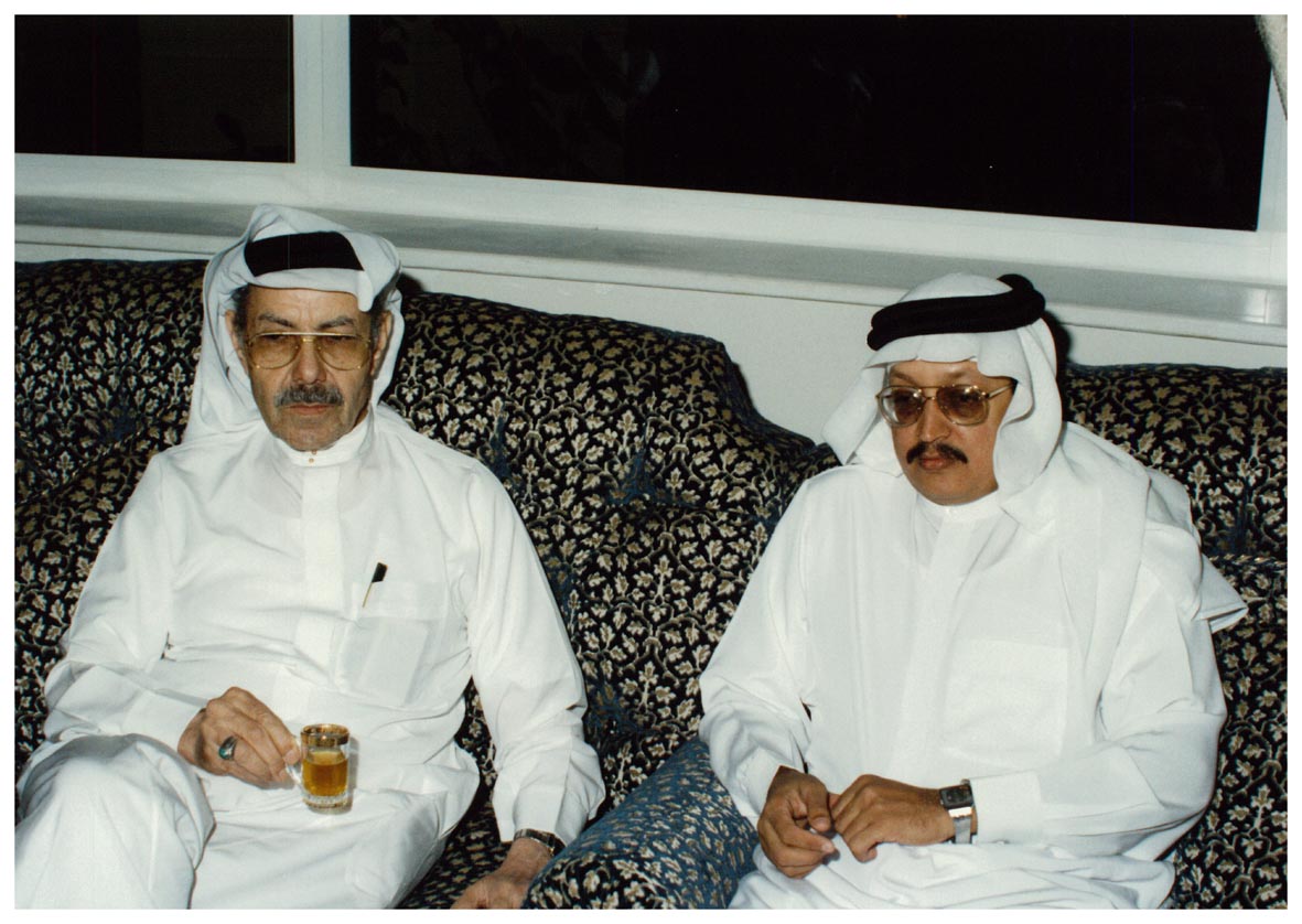 صورة 11899: الدكتور عبد الله المعطاني، الأستاذ عبد الفتاح أبو مدين 