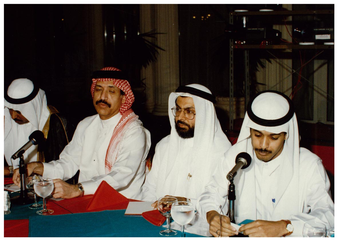 صورة 15727: الأستاذ حسين بافقيه، الدكتور إبراهيم عالم، الشيخ عبد المقصود خوجه، معالي الدكتور خالد عبد الغني 