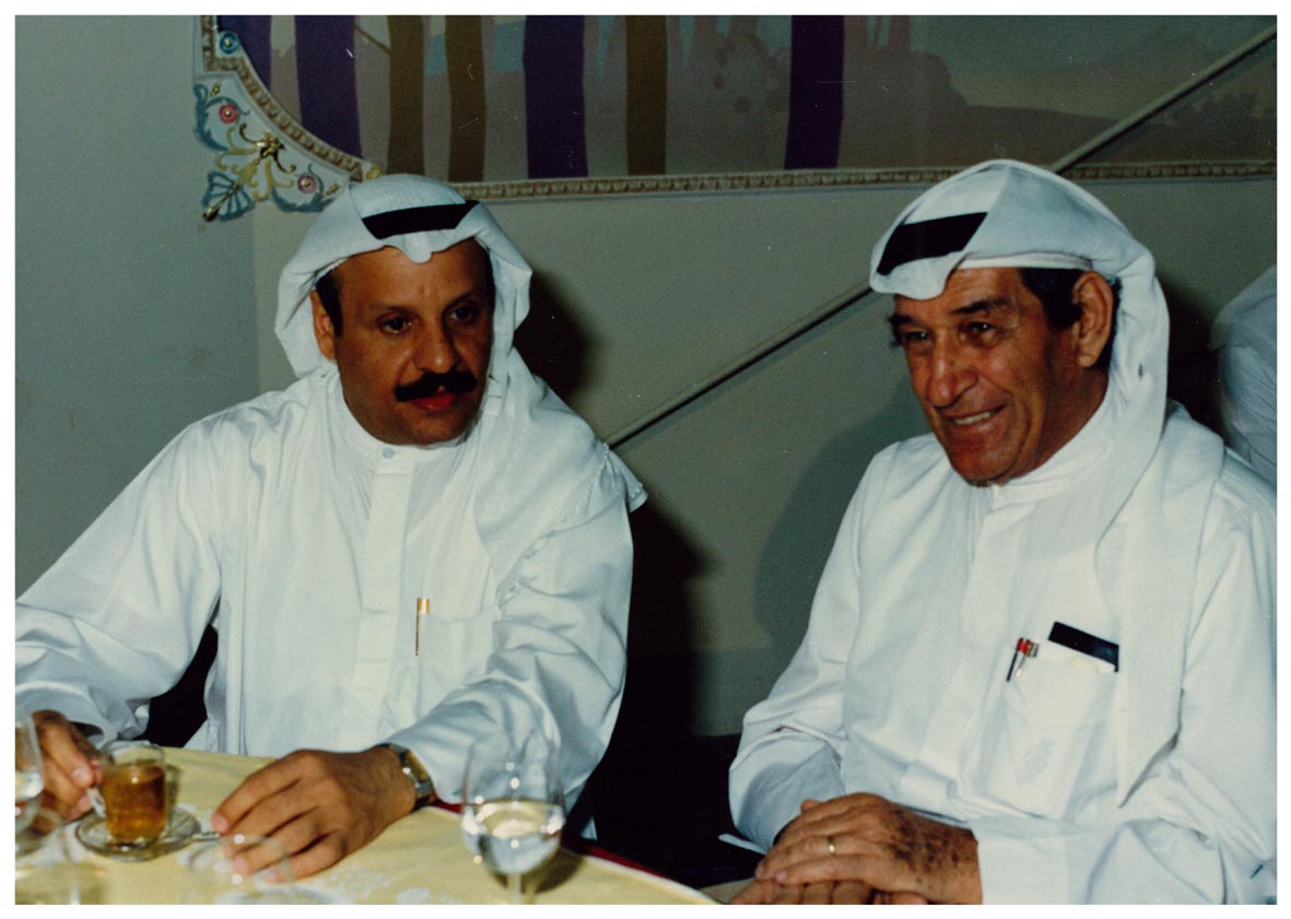 صورة 25043: الأستاذ شكيب الأموي، القنصل الكويتي إبراهيم المنصور 