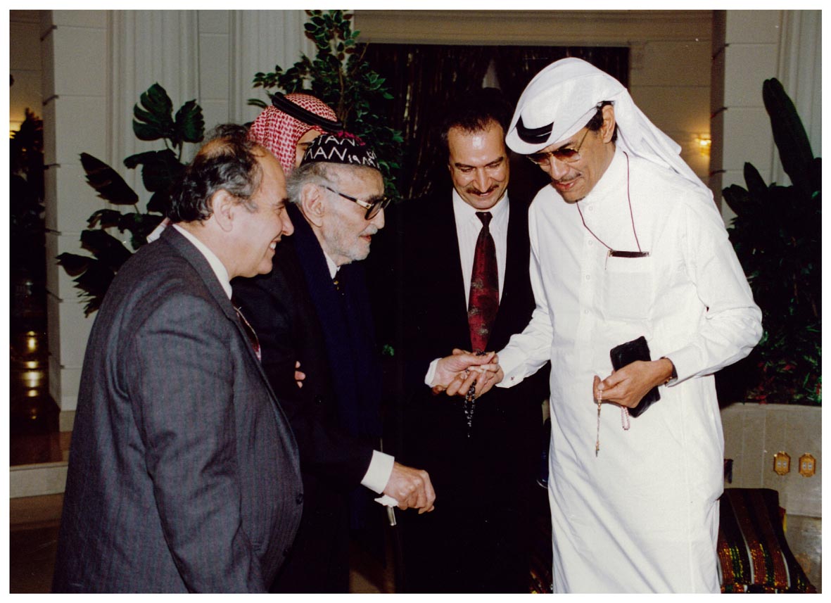 صورة 26717: د. عبد الله مناع، ()، الأستاذ محمد مهدي الجواهري، ()&nbsp;