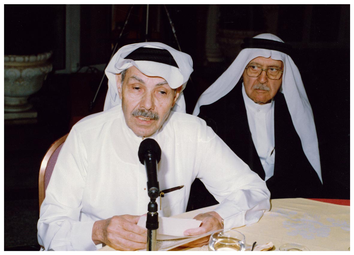 صورة 26731: د. صلاح الدين المنجد، الأستاذ عبد الفتاح أبو مدين 