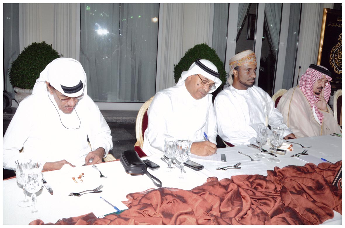 صورة 27370: معالي الدكتور محمد سعيد القحطاني، ()، د. أيمن حبيب، د. عبد الله مناع 