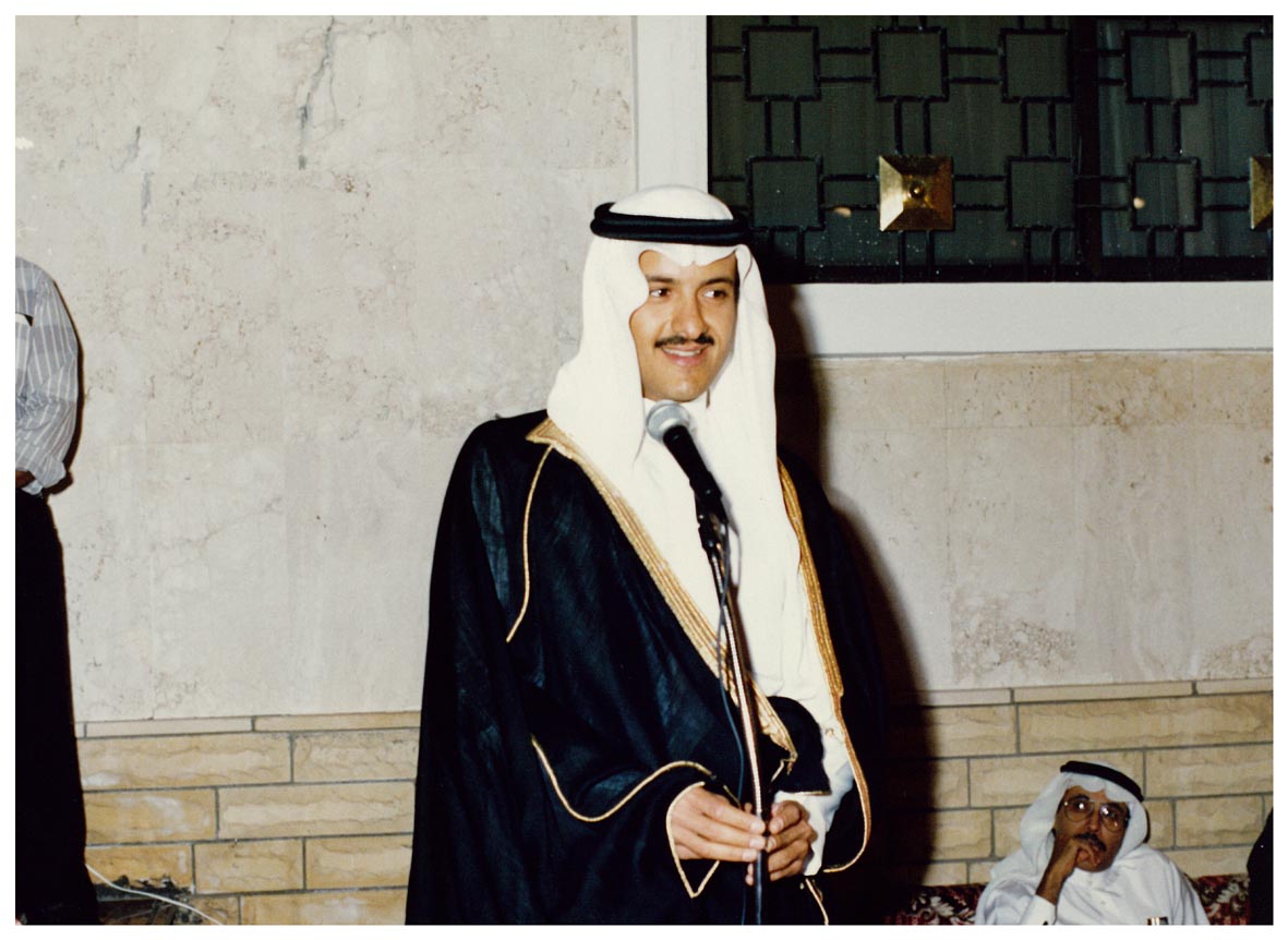 صورة 8626: صاحب السمو الملكي الأمير سلطان بن سلمان بن عبد العزيز آل سعود 
