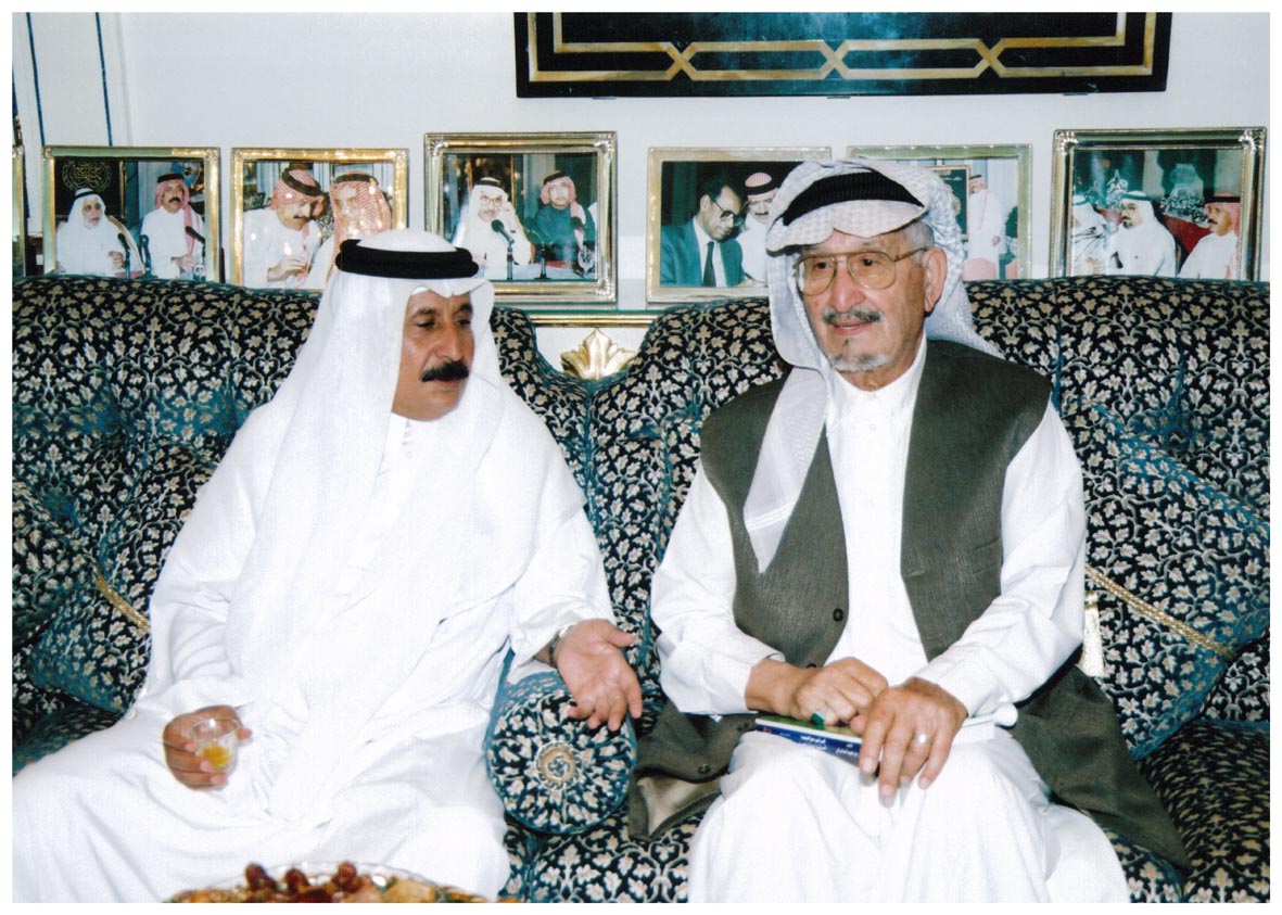 صورة 9678: الأستاذ عبد الحميد الدرهلي، أ. د. عبد المحسن القحطاني 